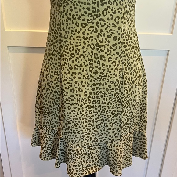Zara Green Leopard Print Mini Dress | Women’s Size XS | Trendy Animal Print - Picture 4 of 10